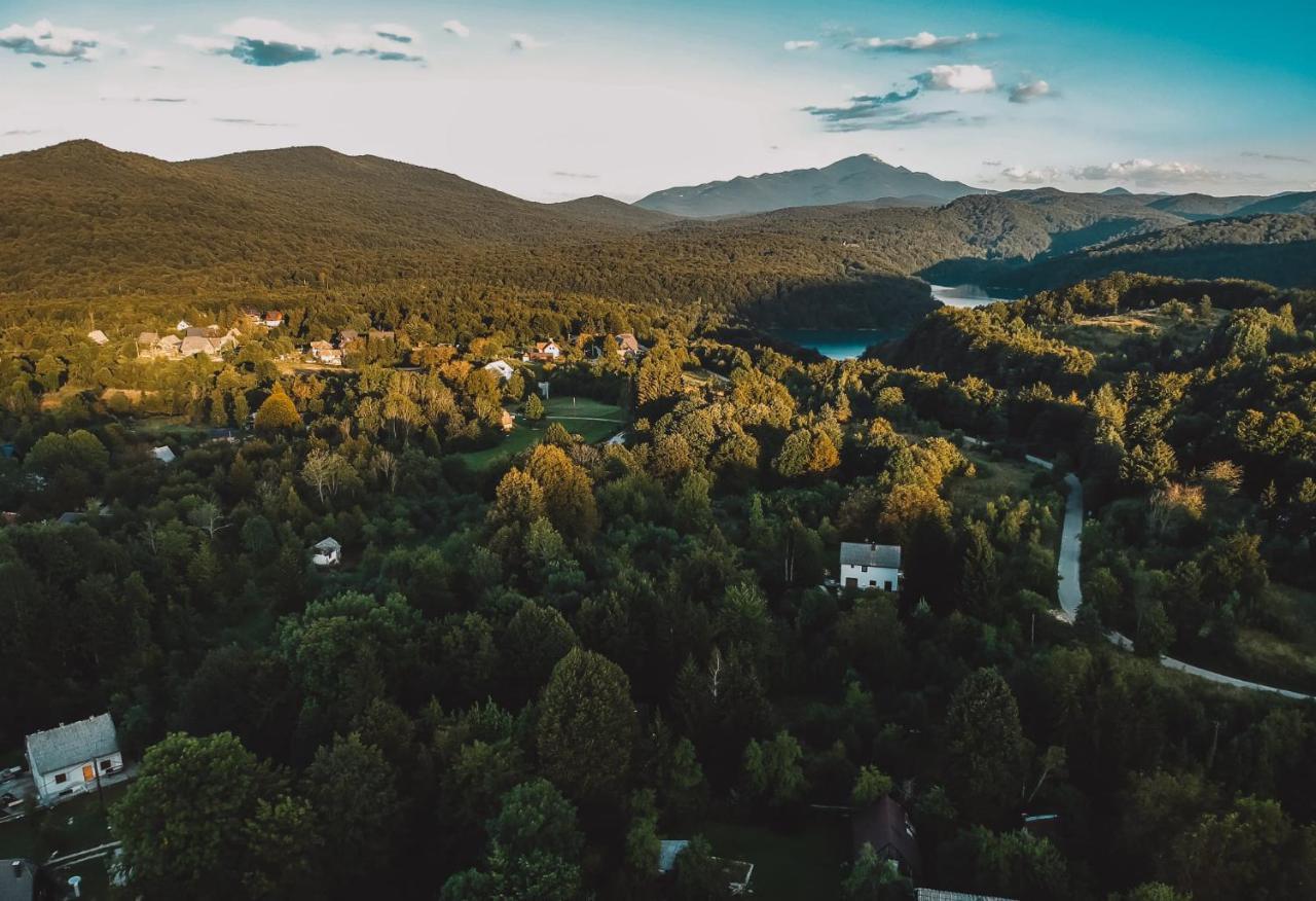 B&B Villa Sumrak Plitvica Плитвица Село Екстериор снимка